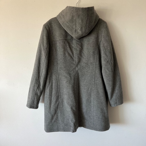L.L. Bean Grey Women's Classic Lambswool Duffel Coat size 16 - Picture 7 of 8